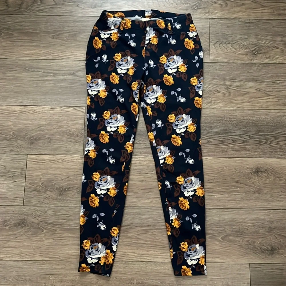 Faded Glory Women’s Navy Blue Floral Print Pull On  Stretchy Pants Size M‎